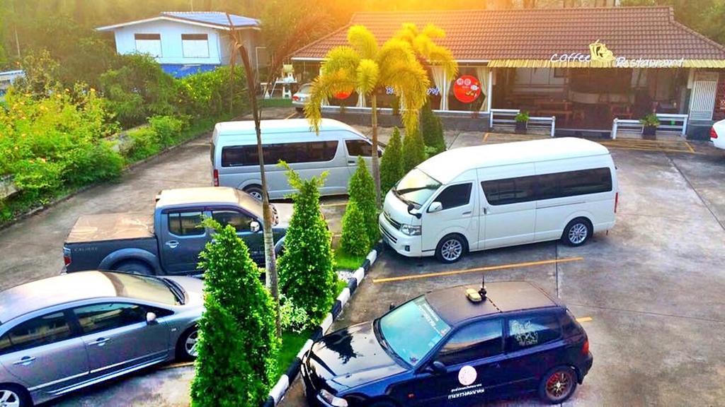 Chumphon Travelodge Exterior photo